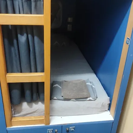 Hostel лидер хаус Βάρνα