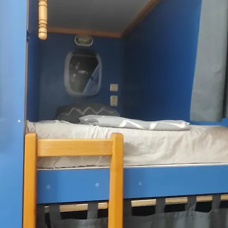 Hostel лидер хаус Βάρνα